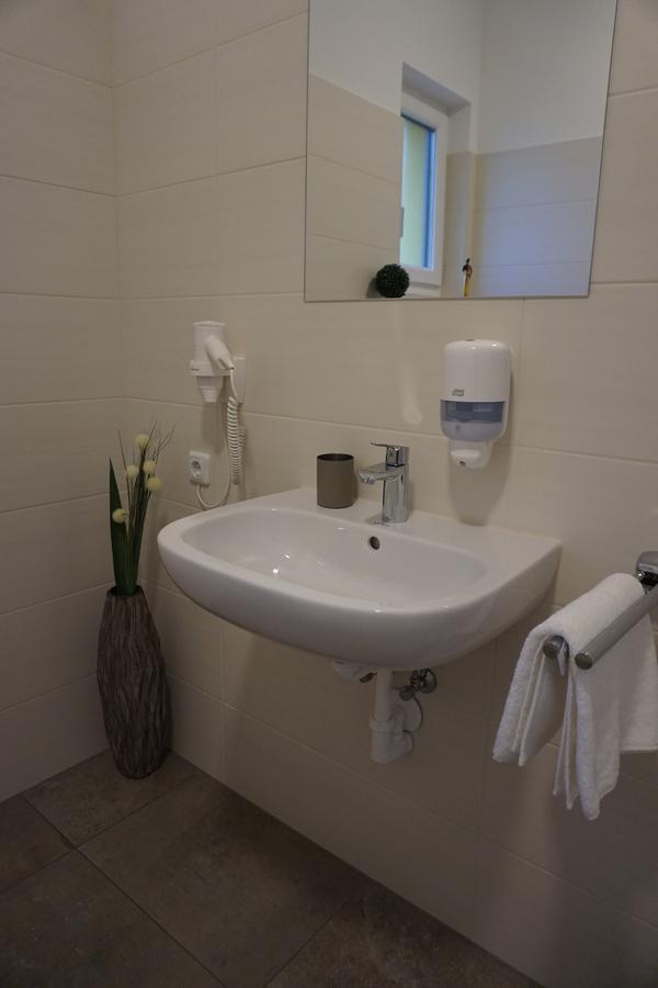 Schlafplatzl Hotel Мархтренк Екстериор снимка